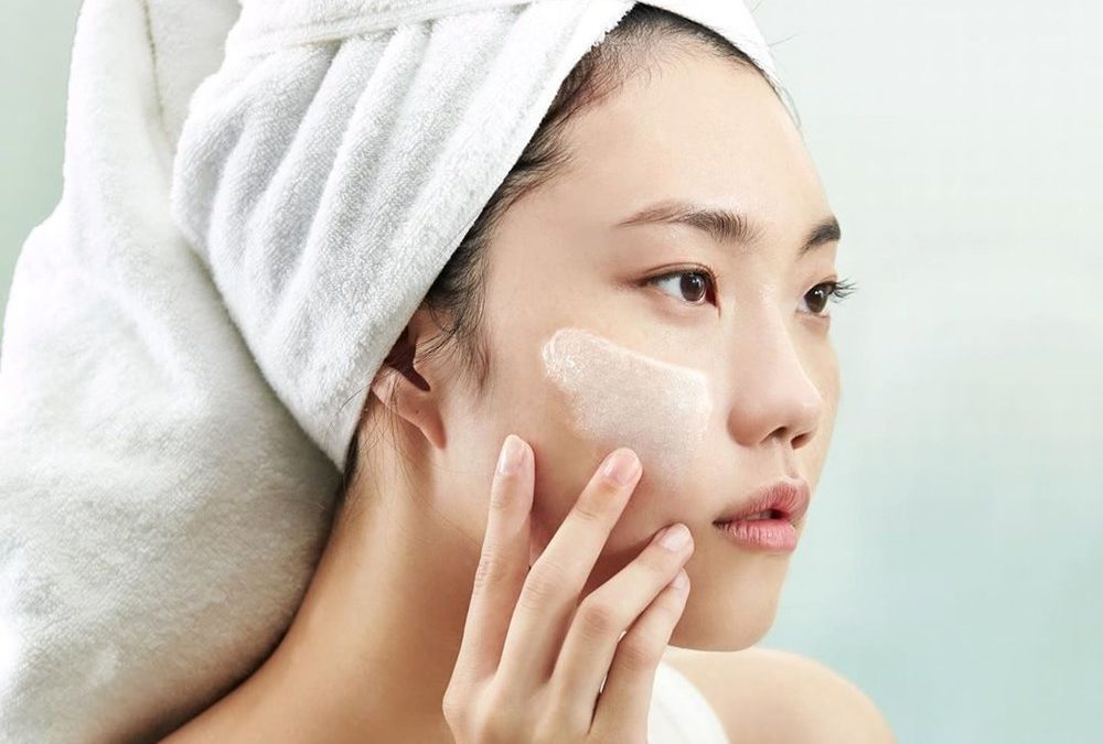 Routine beauté : 5 gestes et soins à emprunter à la cosmétique coréenne